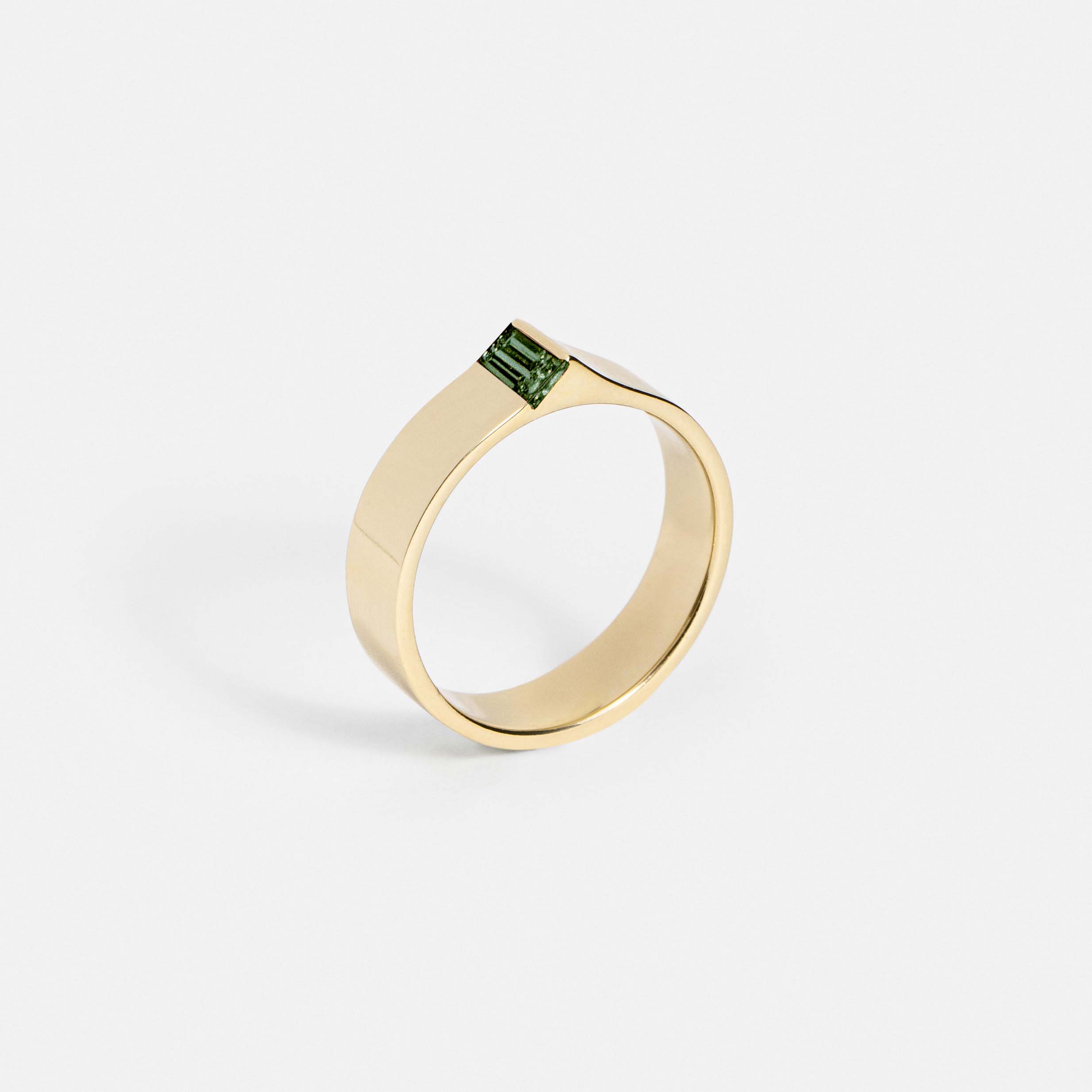 5mm Braga Ring with Green Tourmaline