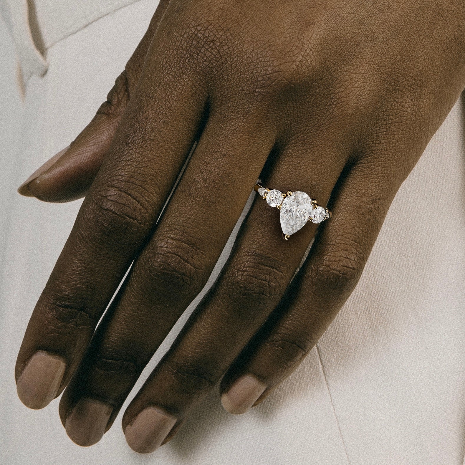 Custom 5-Gemstone Engagement Rings with 1.0ct 2.0ct 3.0ct lab-grown natural mined diamond in 14k 18k SHW fine jewelry stores nearby
