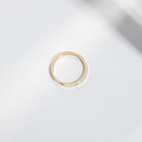 Erdi Unisex Ring in 14k Gold set with White Diamonds by SHW Fine Jewelry New York City