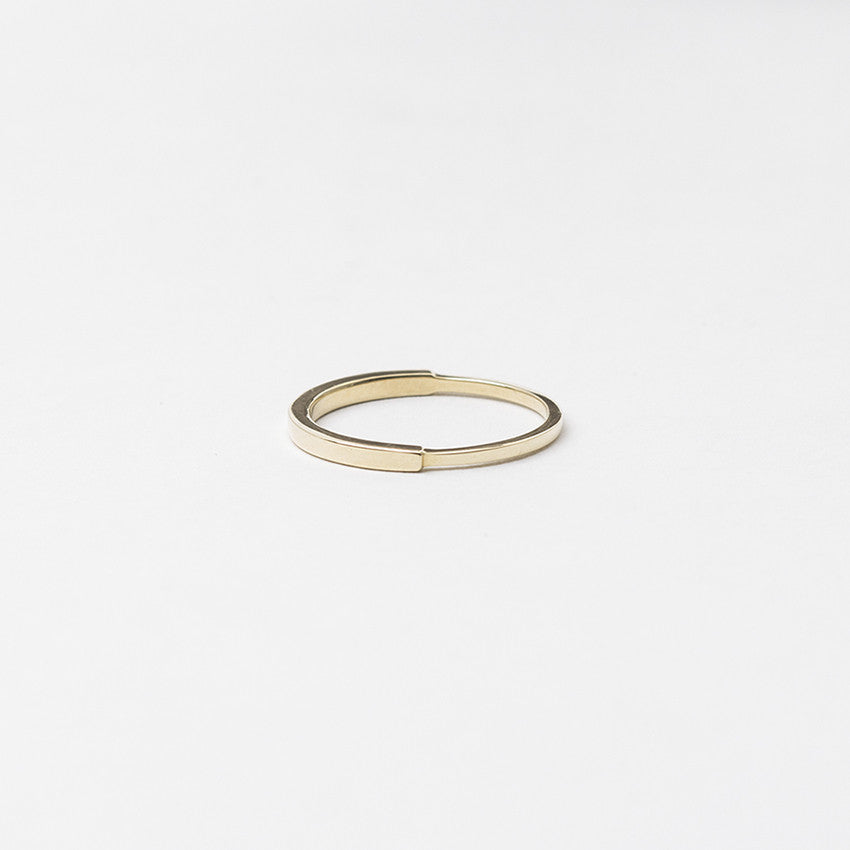 Ari Unisex Ring in 14k Gold By SHW Fine Jewelry NYC